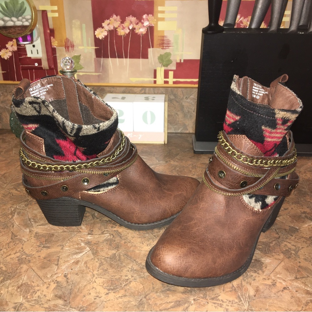 Woman’s boho western boots